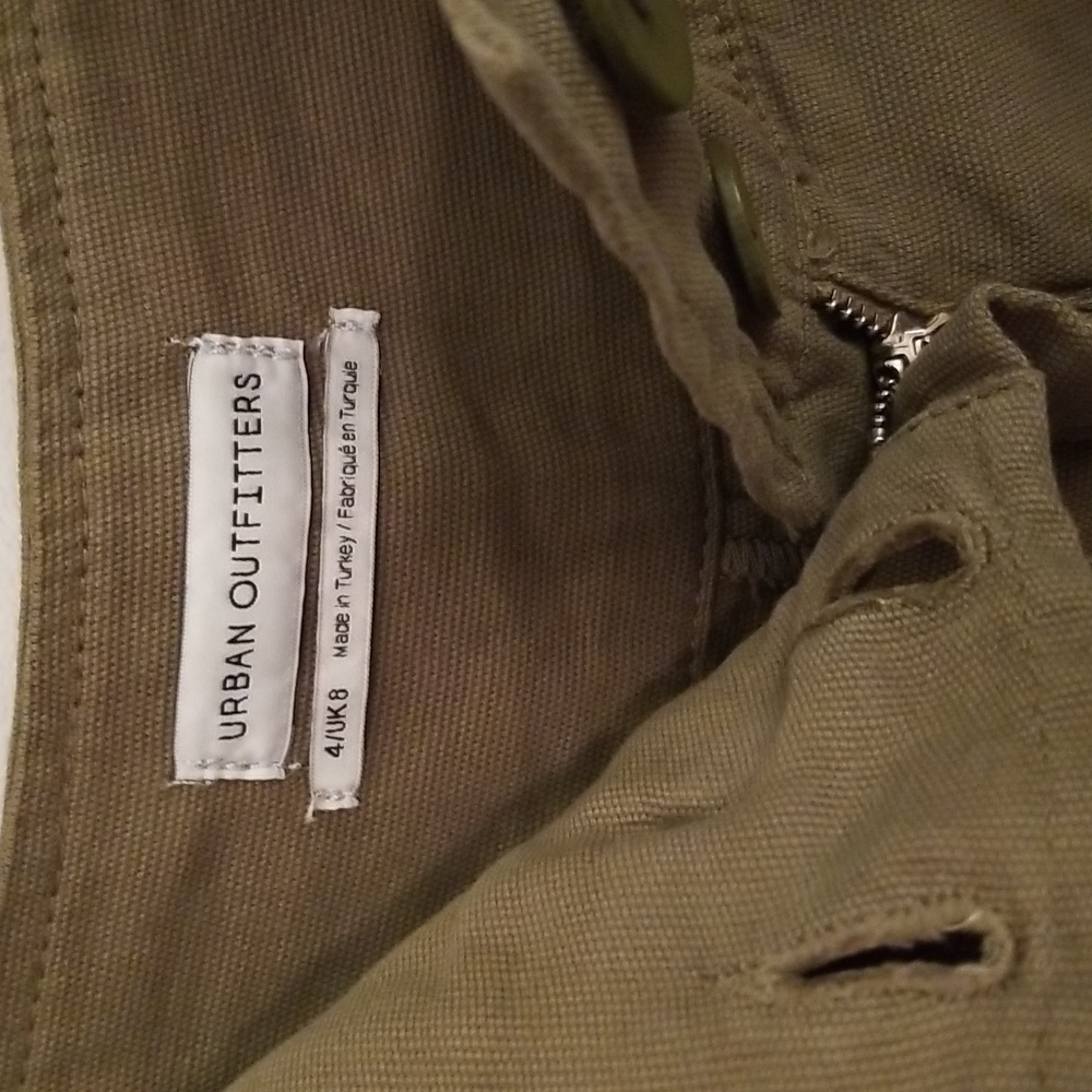 Pants - Picture 6 of 9